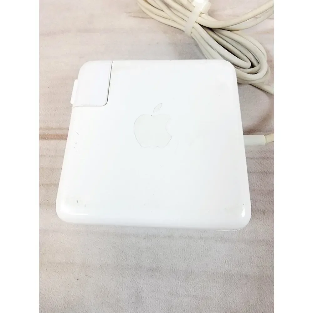 Apple Authentic 85 W MagSafe 1 Power Adapter Charger A1343 MACBOOK L connector